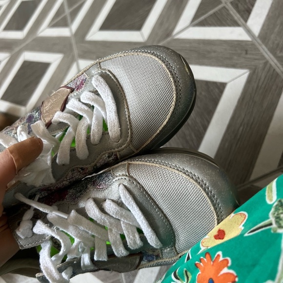 PHILIPPE MODEL
TROPE FLOWER SNEAKERS, size 36 - Picture 5 of 7